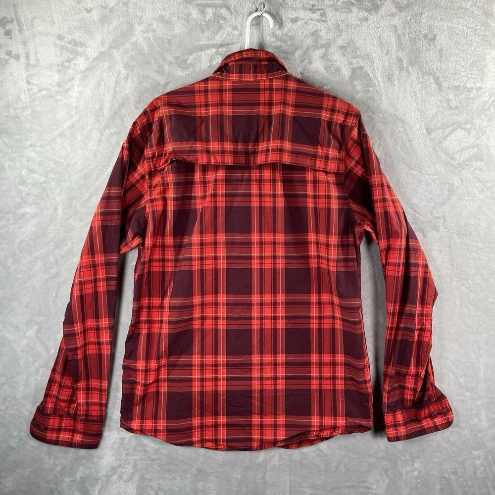 The North Face Shirt men's Medium Button Up Vented Fishing Roll Tabs Red Plaid